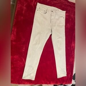 Stylish Men's Skinny Jeans in Cream size 40